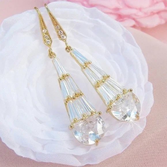Glamorous Cubic Zirconia Diamond Drop Earrings Gold - Picture 1 of 10